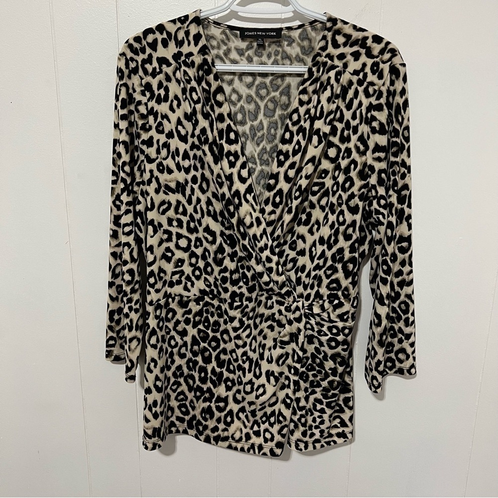 Jones New York Leopard Print Long Sleeve Top Size XL